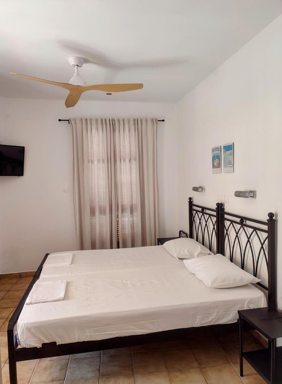 Maroudas Stavros Apartments Vathy  Exterior photo